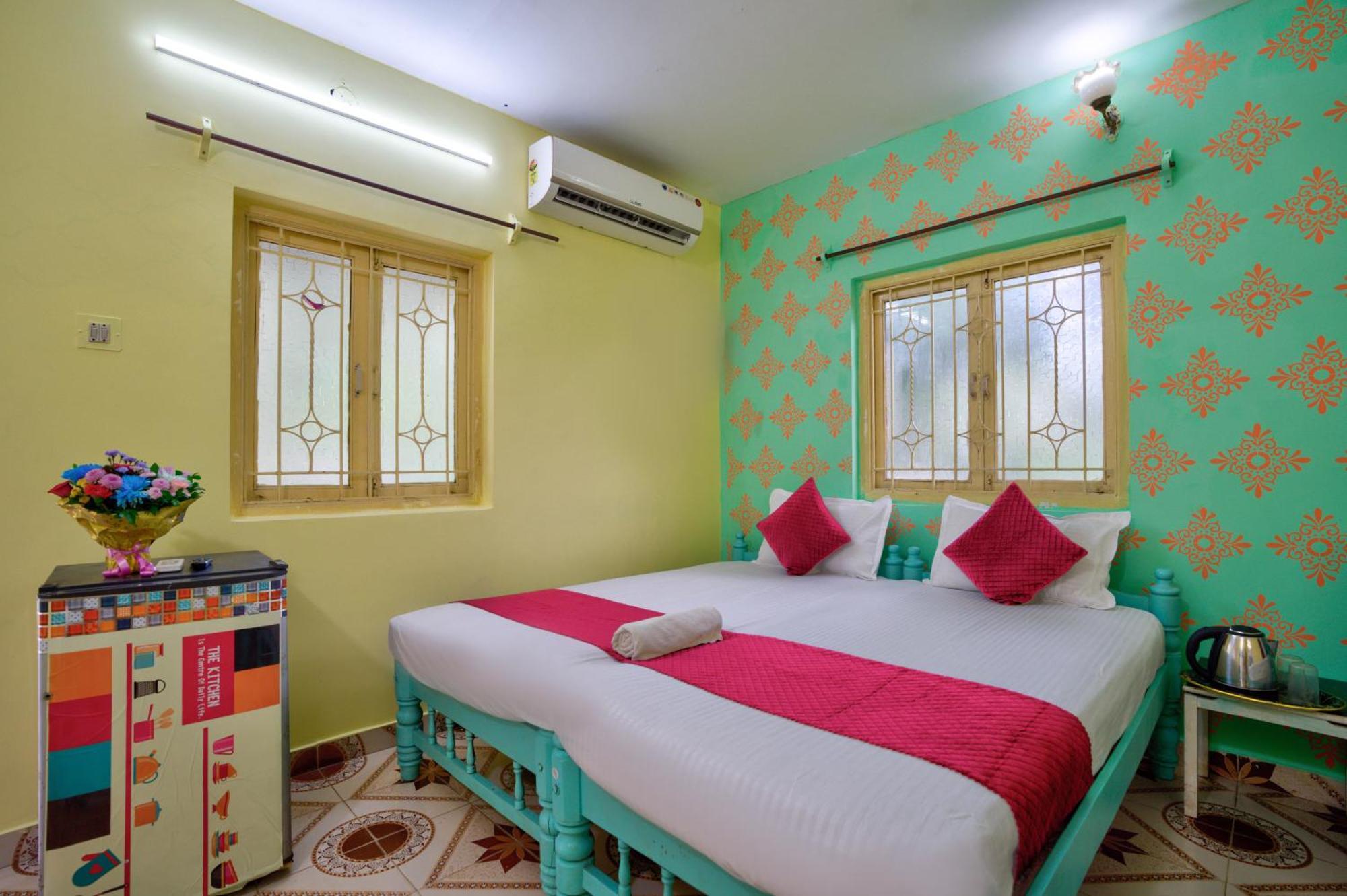 Oceanic Pearl Beach Guest House Calangute Exterior foto
